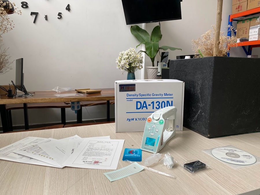 Máy Đo Tỷ Trọng Cầm Tay KEM DA130N