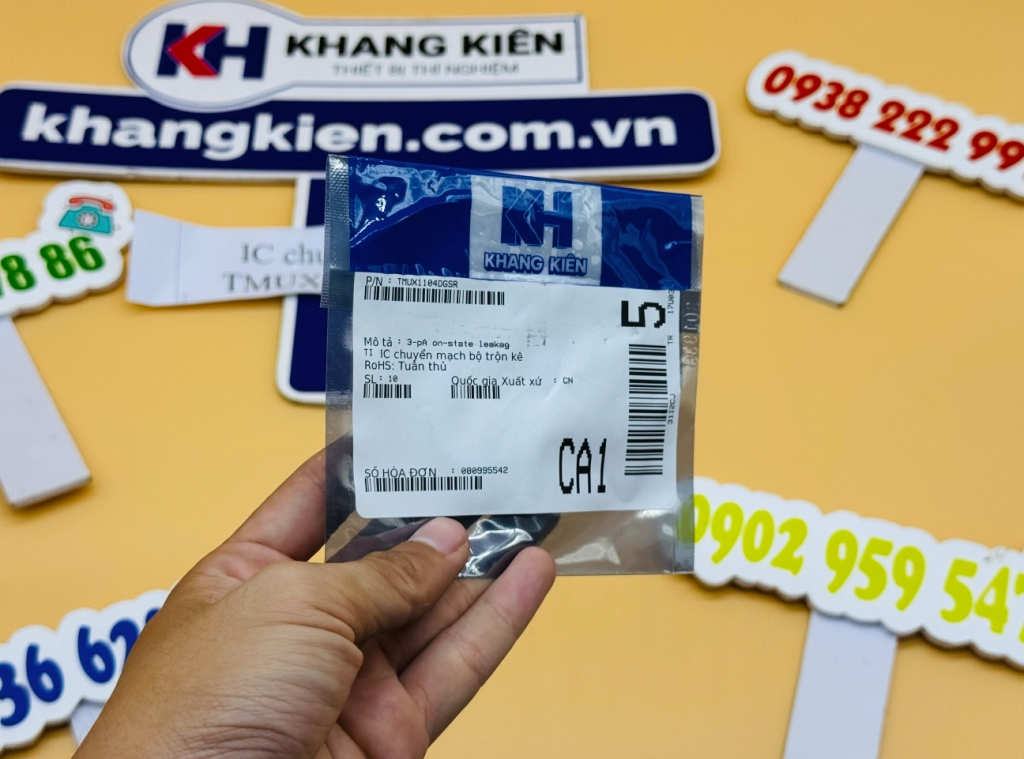 IC chuyển mạch TMUX1104DGSR