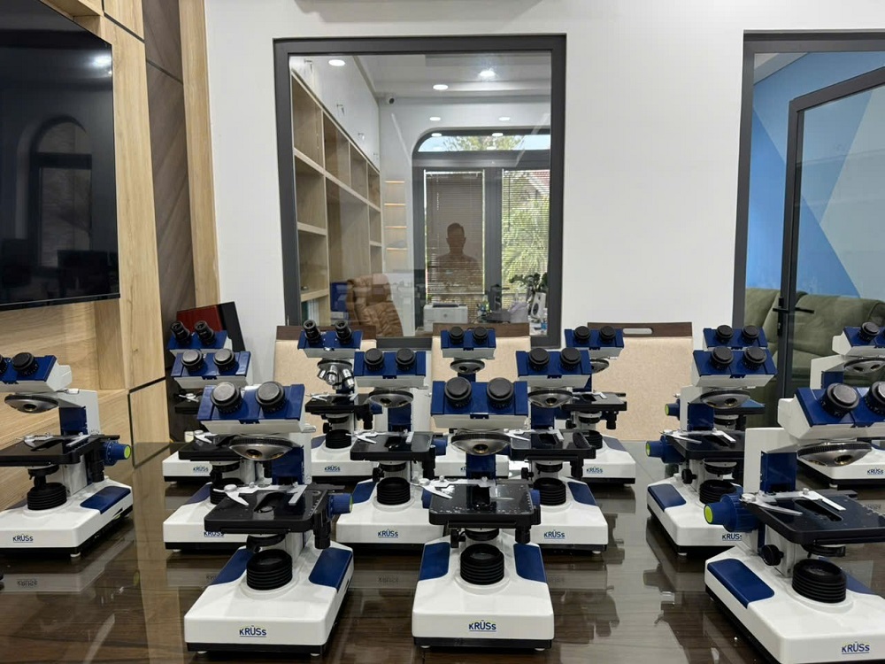 Kính hiển vi cho phòng thí nghiệm Kính hiển vi cho phòng thí nghiệm